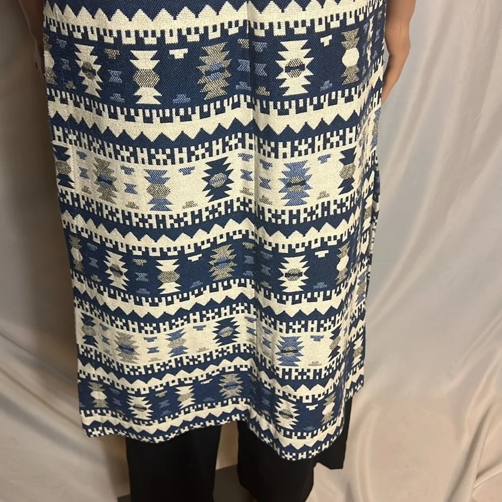 BCBGeneration Geometric Vest Size XXS - Picture 10 of 13